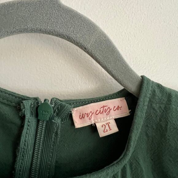 Ivy City Co Green Dress - Picture 5 of 12